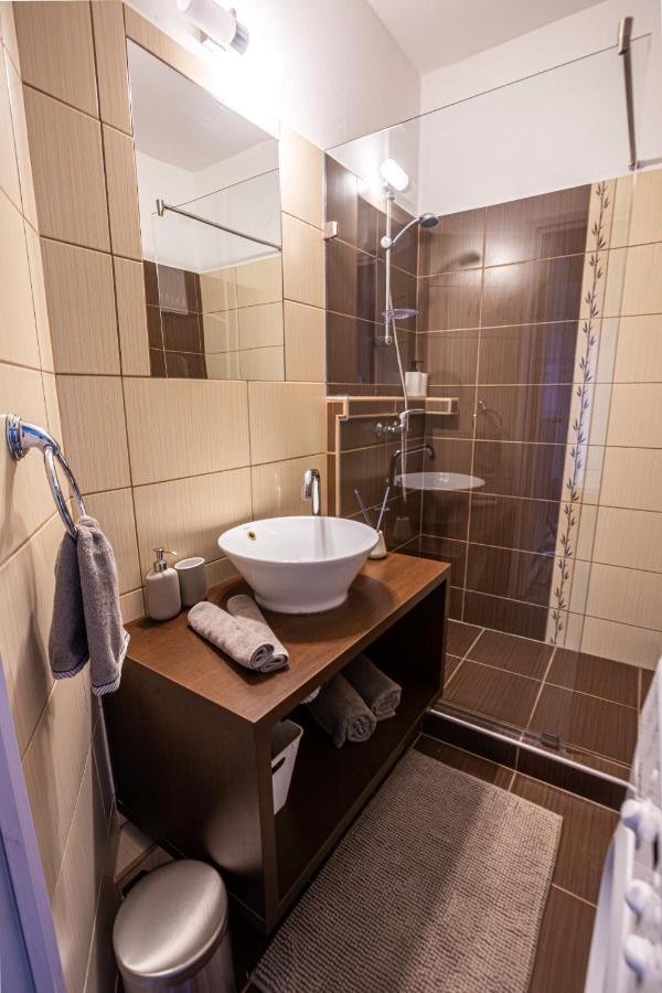 Center Home Apartman Orosháza Eksteriør bilde