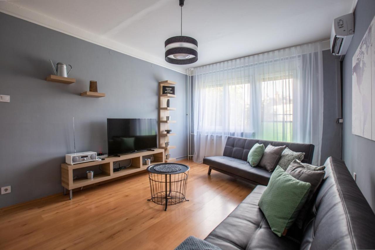 Center Home Apartman Orosháza Eksteriør bilde